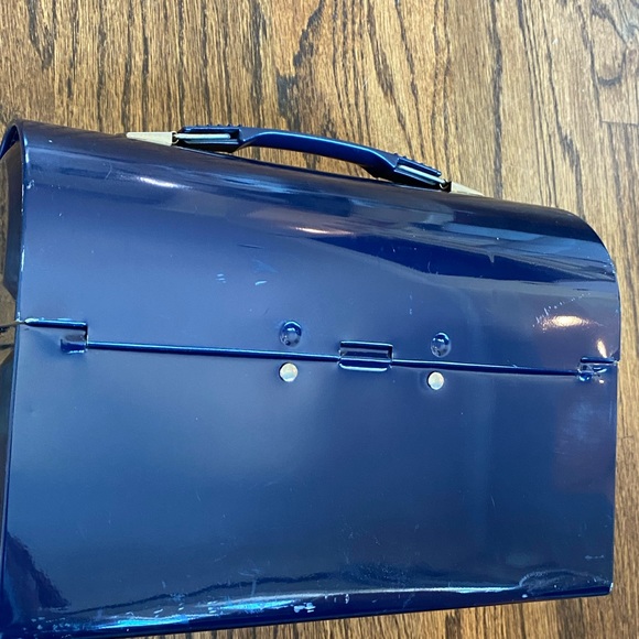 Vintage Tommy Hilfiger lunch box - Picture 4 of 11